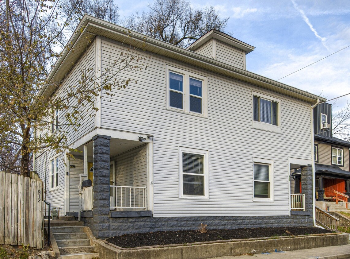 Foto principal - 814 Parkway Ave