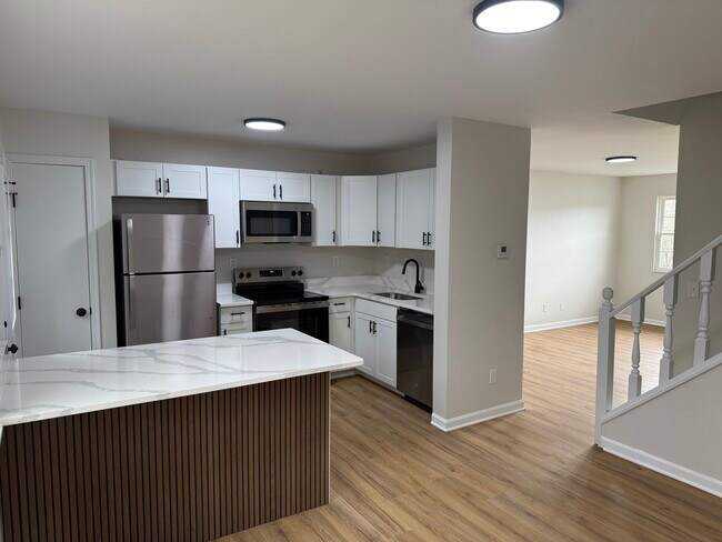 Foto del edificio - 951 Villa View Ct