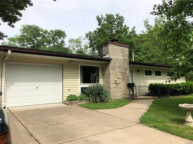 Primary Photo - 1400 Fournier Dr