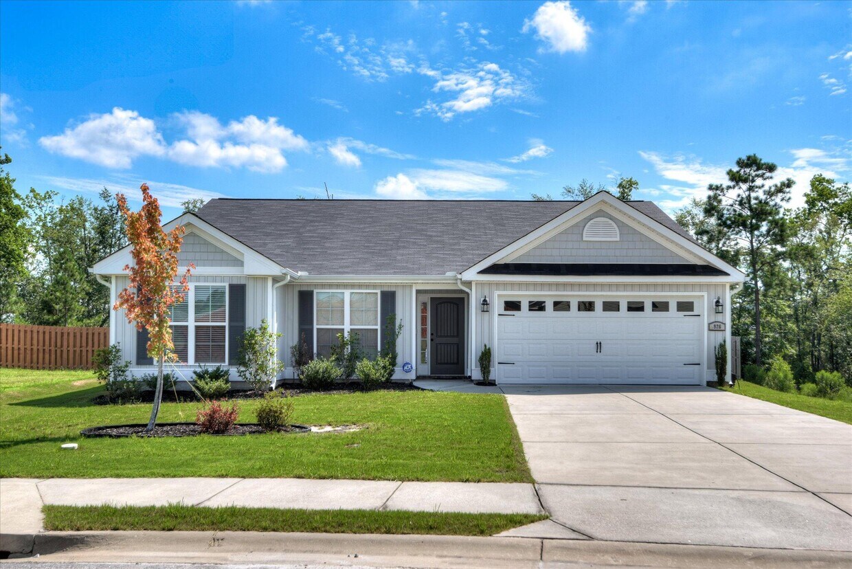 Primary Photo - 926 Mulford Lp