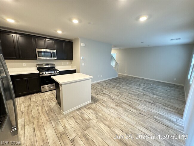 Foto del edificio - 311 Rain Quail Wy