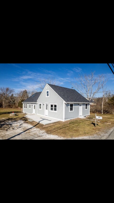 Primary Photo - 343 Horseneck Rd