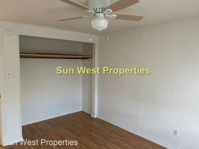 Building Photo - 4 br, 2 bath House - 26 Road 4995