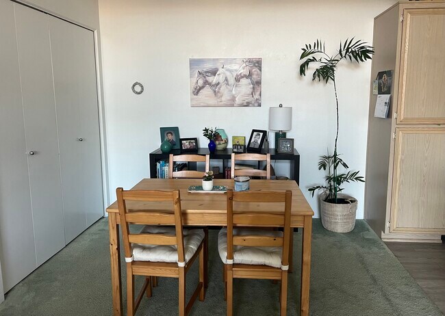 Foto del edificio - 17161 Alva Rd