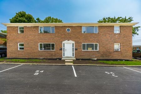 Building Photo - 1946 Oakland Park Ave