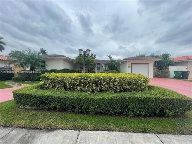 Foto del edificio - 10214 SW 8th Terrace