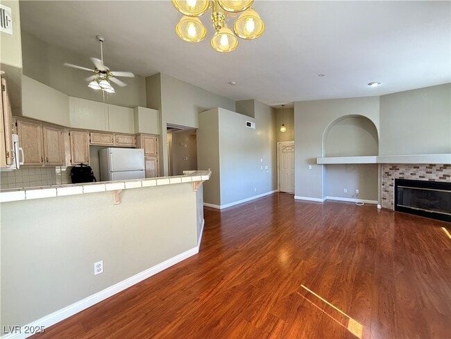 Building Photo - 5225 W Reno Ave