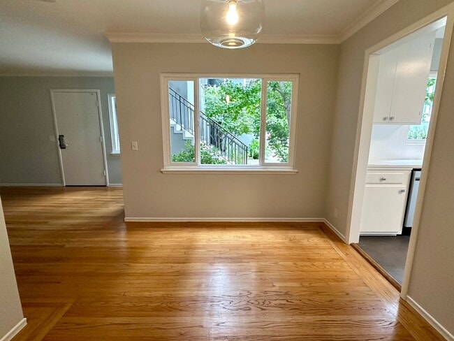 Interior Photo - Menlo Pointe Apartments