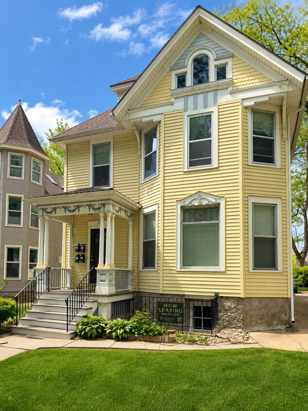 Building Photo - 1335 Rutledge St