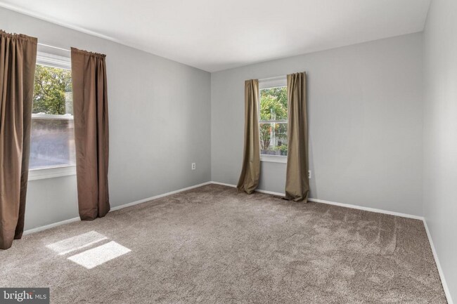 Building Photo - 655 Cadbury Dr