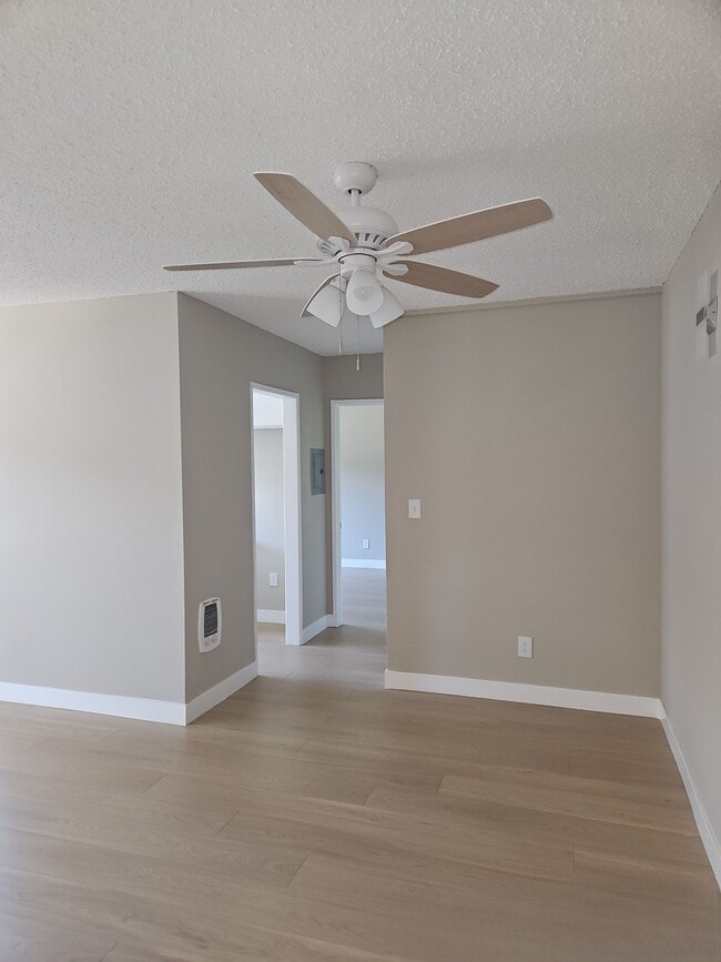 Building Photo - 8629 Willis Apartments