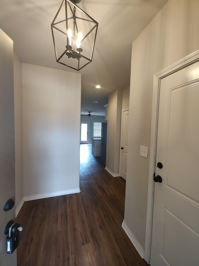 5670 Shadowbend Cir N, Lumberton, TX 77657 Townhome Rentals in