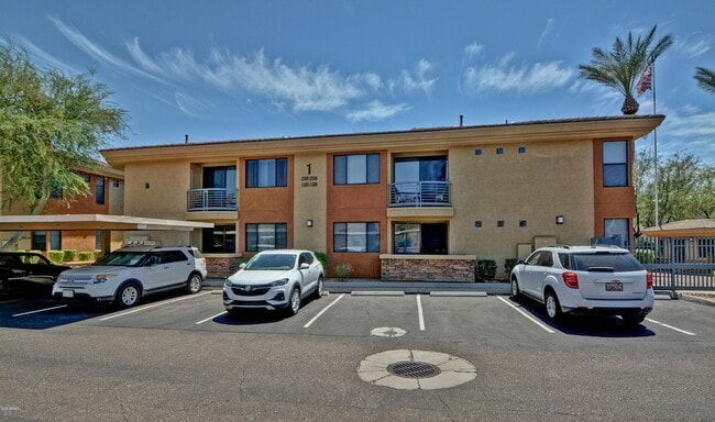 Building Photo - 6900 E Princess Dr