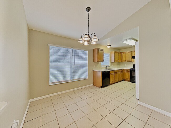 Building Photo - 1101 Roan Ct
