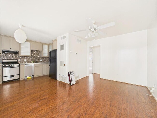 Foto del edificio - 803 W 28th St