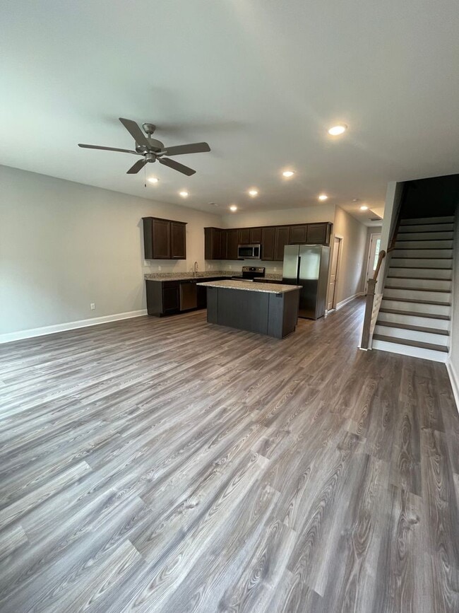 Building Photo - 4835 Moon Lk Ln