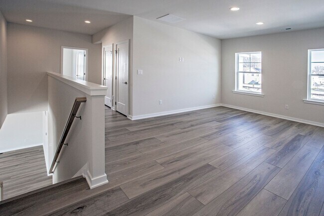 Foto del edificio - Spacious 5BR House in Middletown
