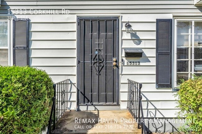 Building Photo - 115313 Corkhill Rd, Maple Heights - Spacio...