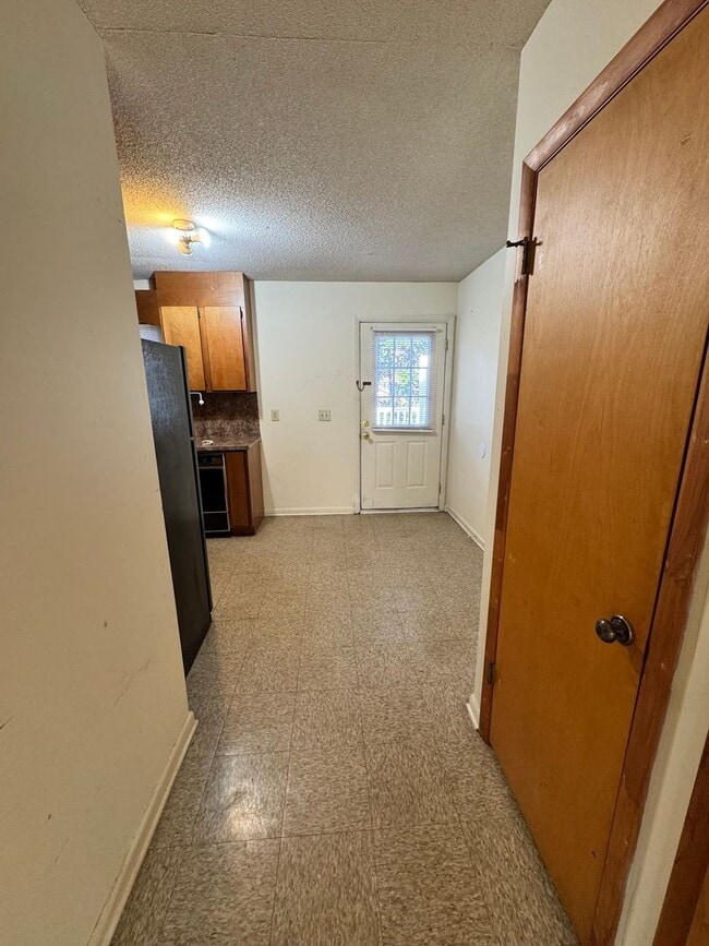 Building Photo - Covington Street Apartments