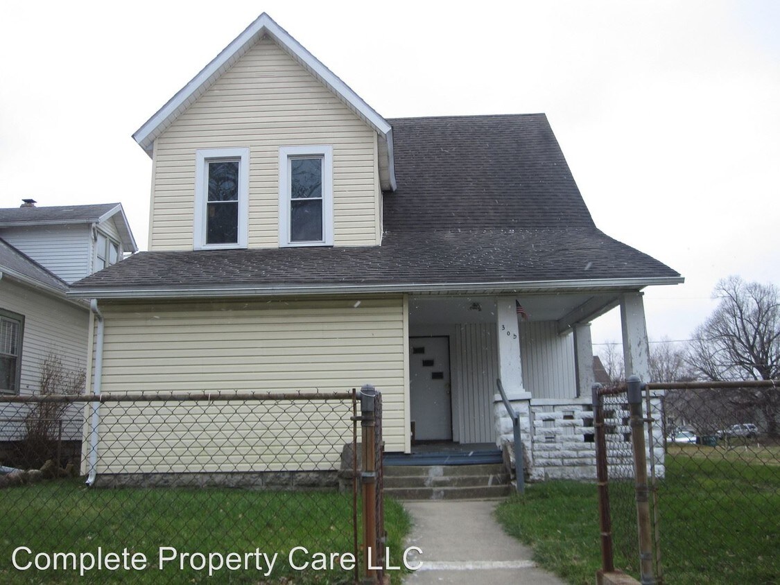 Primary Photo - 305 E 9th St