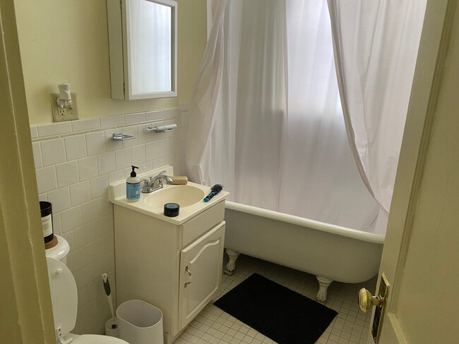 Foto del edificio - 16 Queensberry St