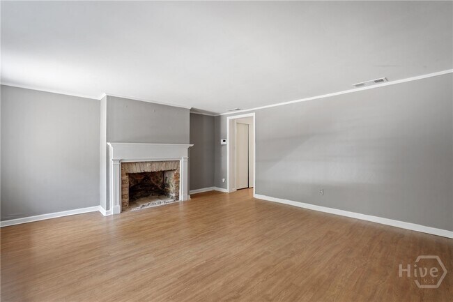 Foto del edificio - 207 E Charlton St