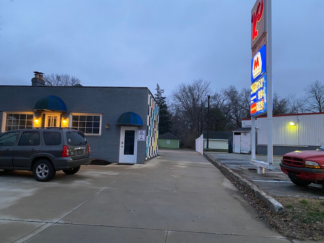 2015A E 62nd St Unit 2015 Broad Ripple Ave - M, Indianapolis, IN 46220 ...