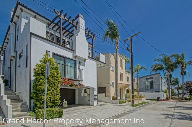 Building Photo - 4 br, 3.5 bath House - 332 Ocean View Avenue