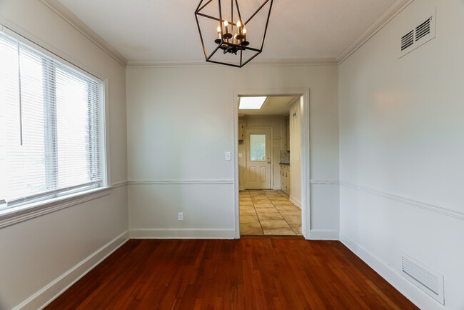 Building Photo - Charming Home in Tuscaloosa