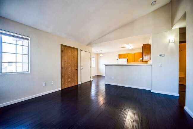 Foto del edificio - 2654 Bryandouglas Dr