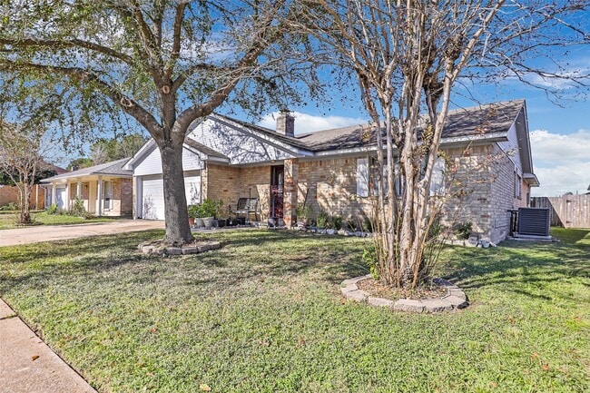 Foto del edificio - 1506 Wilshire Park Dr