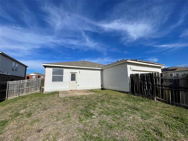 Foto del edificio - 724 Courson Dr