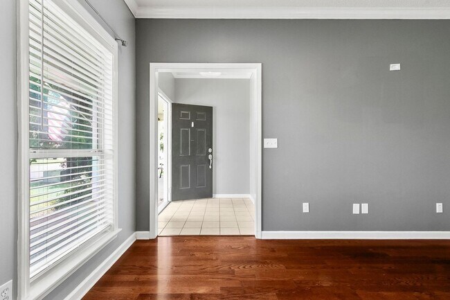 Foto del edificio - 4310 Revere Way