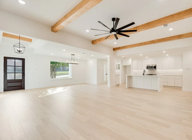 Photo - 1632 Merrimac Trl House