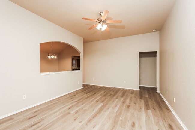 Foto del edificio - 13532 Baldcypress Dr