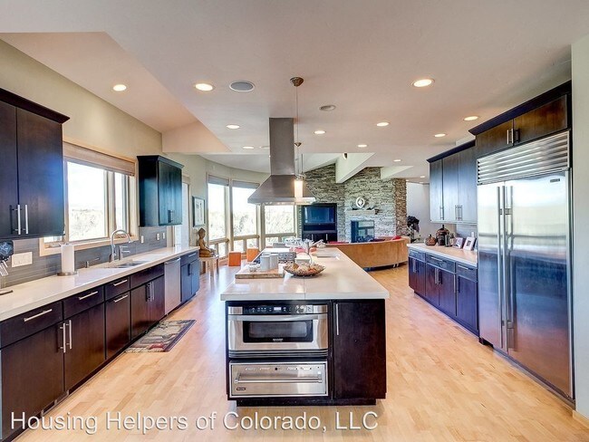 Foto del edificio - 4 br, 4.5 bath House - 1985 Balsam Drive