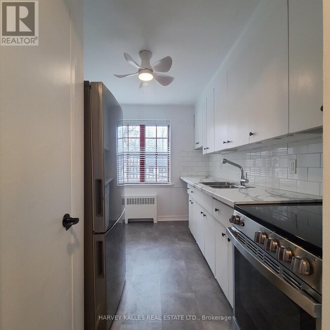 Building Photo - 65 Old Mill Rd