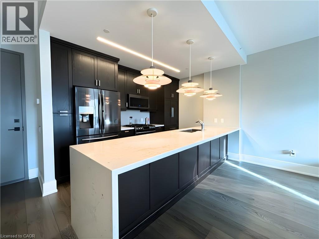 Photo principale - 181 James St N