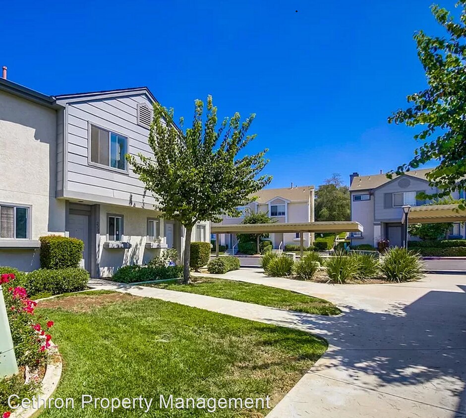 2105 Kings View Cir, Spring Valley, CA 91977 House Rental in Spring