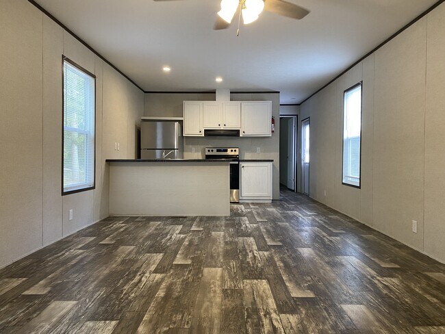 Foto del edificio - 124 N Pine St