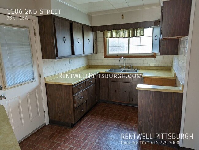 Foto del edificio - 3 Bedroom home in Monessen -Section 8