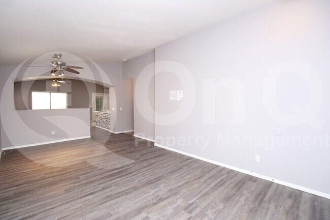 Building Photo - 3611 N 104th Dr