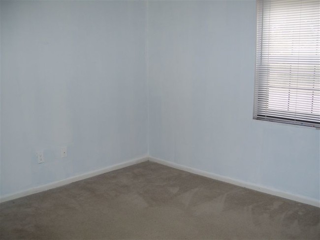 Building Photo - 11110 N 56th St