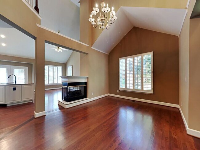 Building Photo - 641 Old Hickory Blvd
