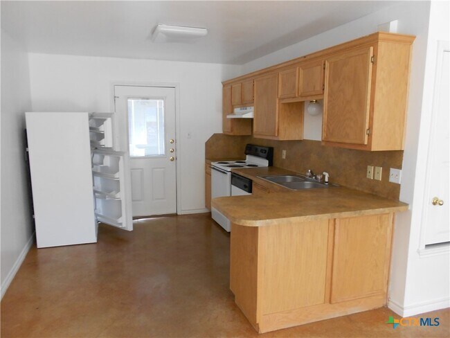 Foto del edificio - 809 E Ave I