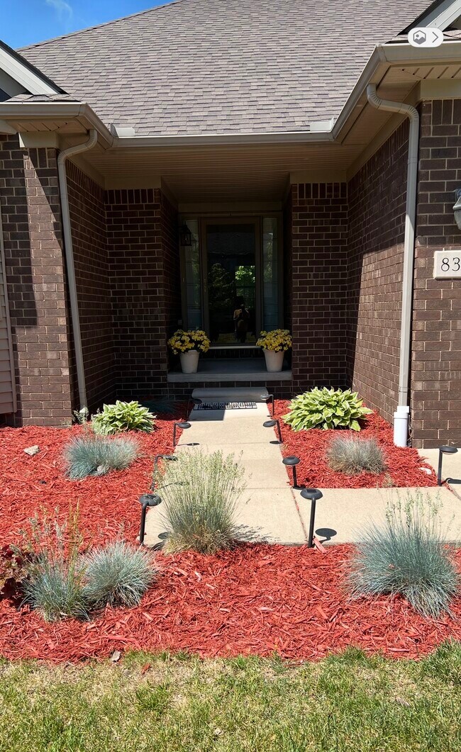 Building Photo - 8325 Opal Dr