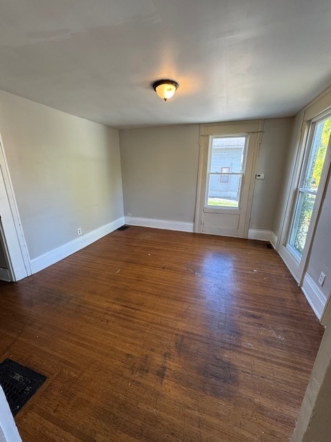 Building Photo - 46 Alexander St