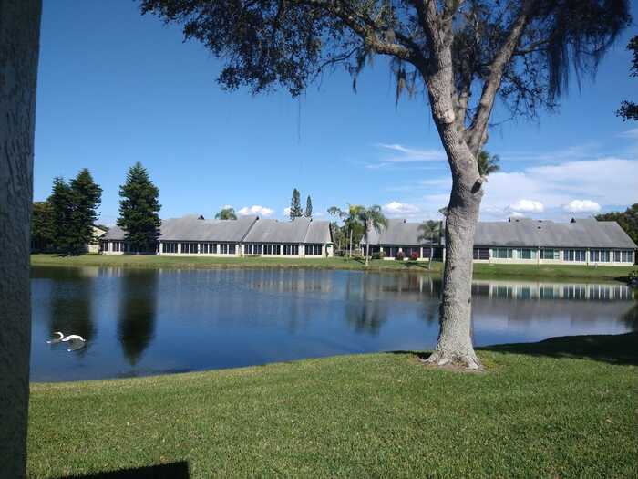 1302 McGregor Park Cir, Fort Myers, FL 33908 Townhome Rentals in Fort Myers FL