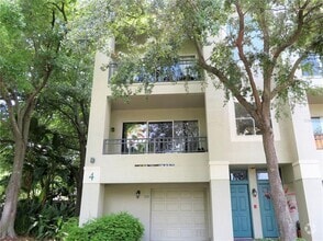 Building Photo - 779 Mainsail Dr