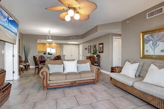 Building Photo - 2 Portofino Dr